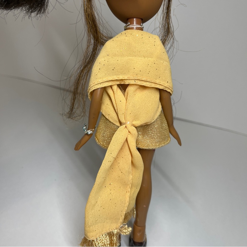 Vintage 2003 Bratz Formal Funk Sasha Doll Gold Dress Secondary Outfit Prom Y2k - Picture 11 of 15